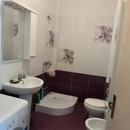 Apartment Gjiri Lalzit